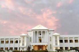 How KLE TECHNOLOGICAL UNIVERSITY Alumni Can Apply for WES Easily From Ccan Solutions.