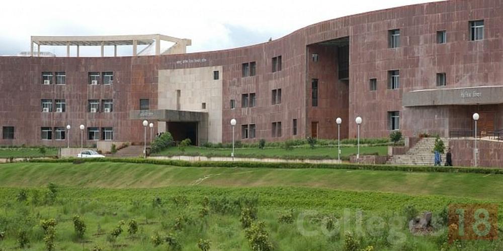 WES Credential Evaluation Process for MUHS Graduates—Simplified By Ccan Solutions.