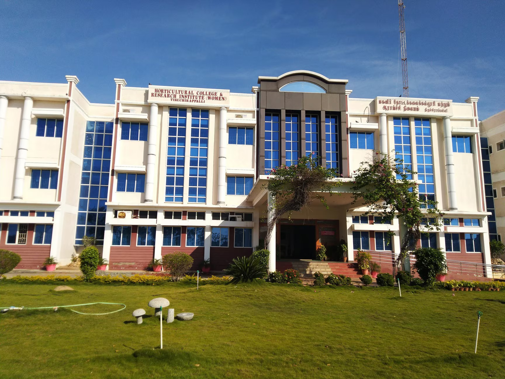 Simplify Your HCRIW WES Application with Expert Help from Ccan Solutions. 