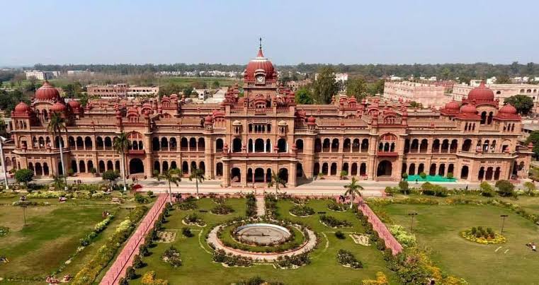 Simplify Your Khalsa College, Amritsar, WES Application with Expert Help from Ccan Solutions.