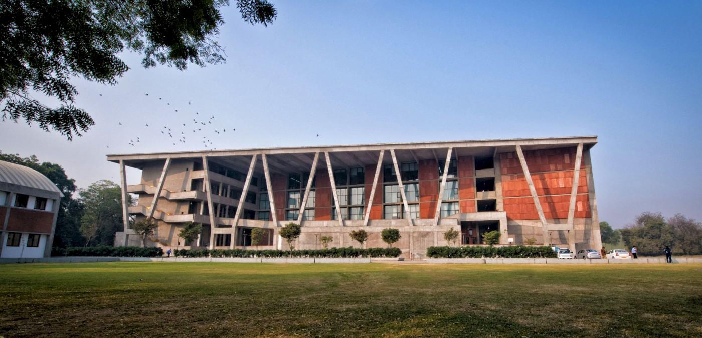 A Complete Stepwise Guide for Ahmedabad University WES Evaluation by Ccan Solutions in 2026.